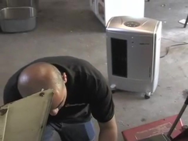 KuulAire&#153; Portable Shop / Garage Cooling Unit - image 2 from the video